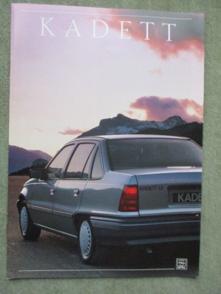 Opel Kadett E LS GL GT 44kw 55kw 62kw 85kw 2.0i Kat 1.6d 40kw Prospekt August 1987