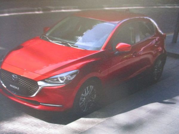 Mazda 2 Skyactiv-G 75 M Hybrid G90 Katalog +Preisliste Januar 2021