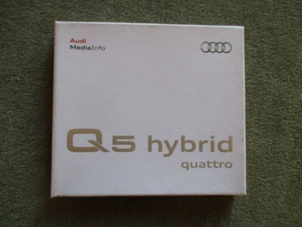 Audi Q5 hybrid quattro Pressebox +CD Juni 2011