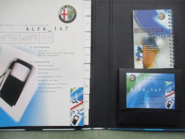 Alfa Romeo 147 Pressemappe +Foto CD-Rom+Diskette