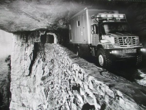 Mercedes Benz Trucks Calendar 2016