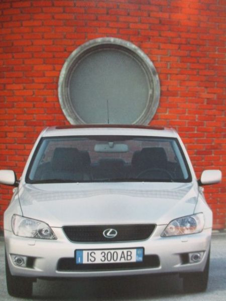 Lexus IS200 IS300 +SportCross Buch 12/2001