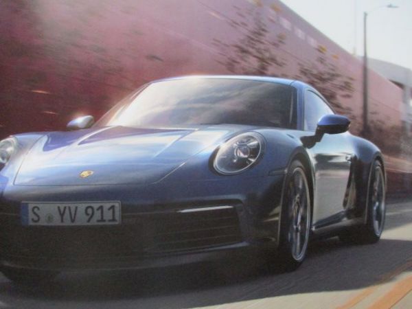 Porsche 911 (992) Buch 11/2018