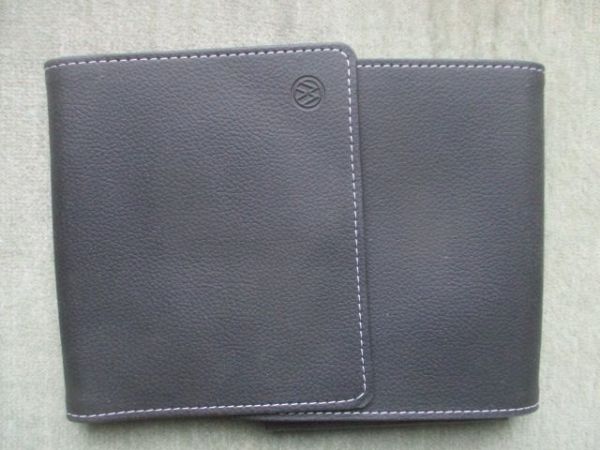 VW Ledermappe mit Nähfaden Leder