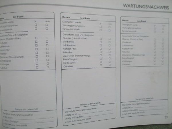 Alfa Romeo Garantie- und Serviceheft Mai 2004 ohne Einträge