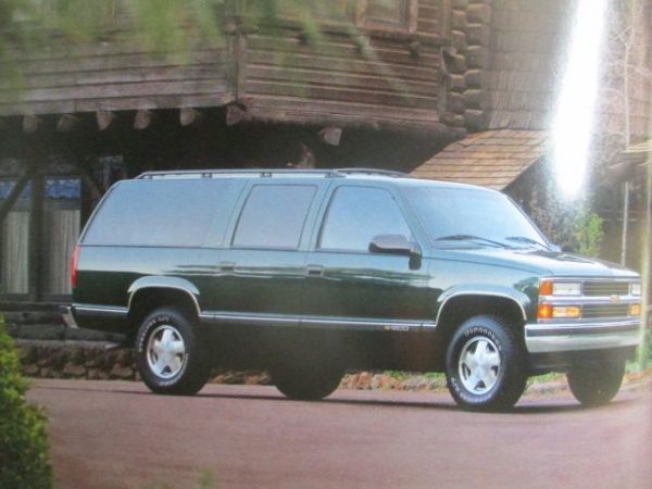 Chevrolet Suburban 1997 9.Generationn USA Brochure