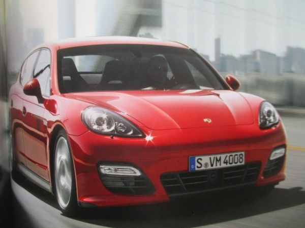 Porsche Panamera GTS (970) Buch August 2011 NEU