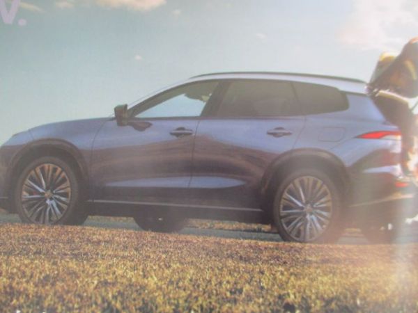 Crown Estate RS +Z +Prices 2025 Japan Brochure