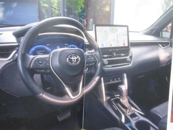 Toyota Corolla Cross (E210) November 2022