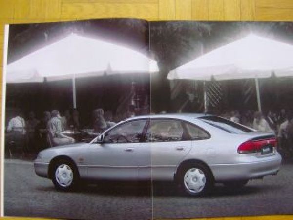 Mazda 626 Prospekt Stufenheck Fließheck Oktober 1994