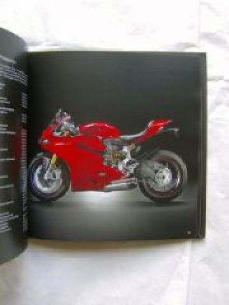 Ducati 1199 Panigale Buch Dezember 2011 NEU