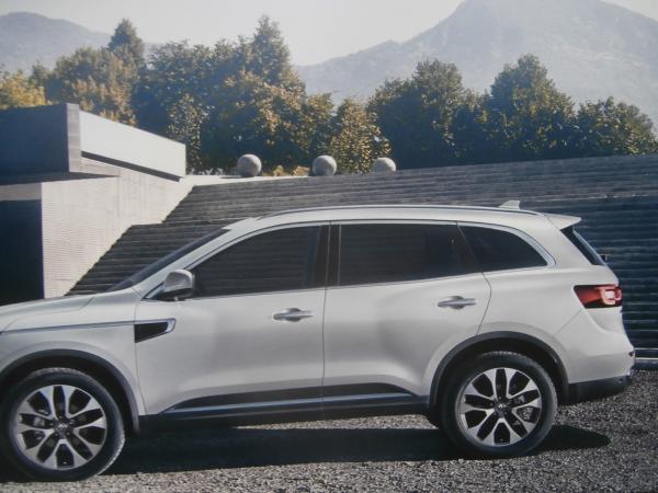 Renault Koleos dCi 175 x-tronic +4WD Katalog +Initiale Paris Mai 2018+Preise