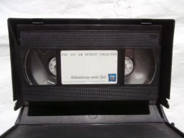 GM The 1987 Detroit Collection Chevrolet Pontiac Oldsmobile