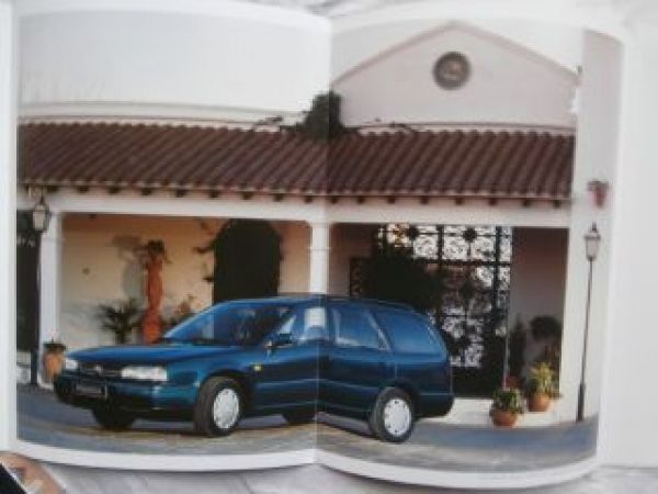 Nissan Primera Traveller P10 Prospekt Juli 1996