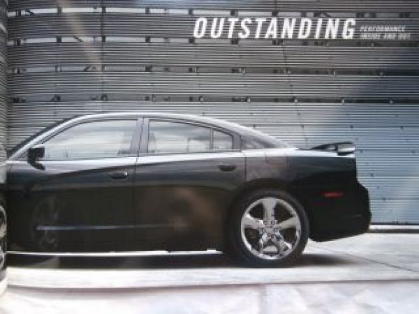 Dodge Charger 2013 SE SXT R/T USA Brochure Prospekt