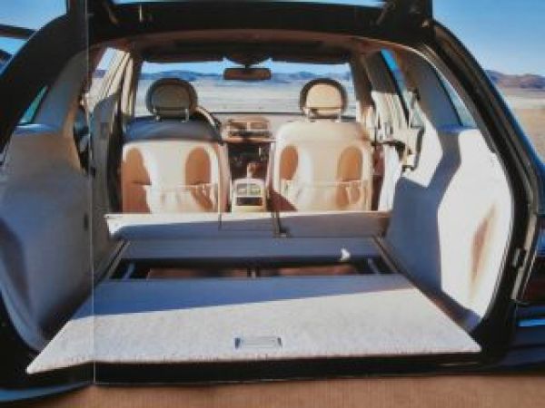 Mercedes Benz E-Klasse T-Modelle W211 Dezember 2002