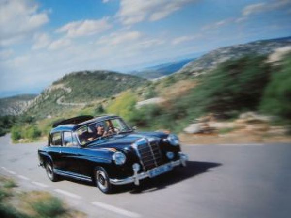 Mercedes Benz E-Klasse Limousinen W211 Februar 2002