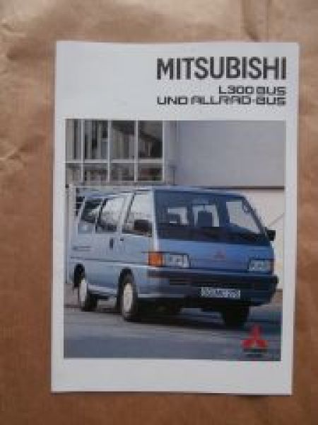 Mitsubishi L300 Bus & Allrad Bus Juni 1990 Prospekt