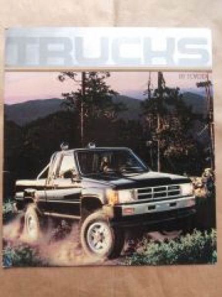 Toyota Trucks SR5 Xtracab Sport 2-Wheel 4-Wheel +Work August 198