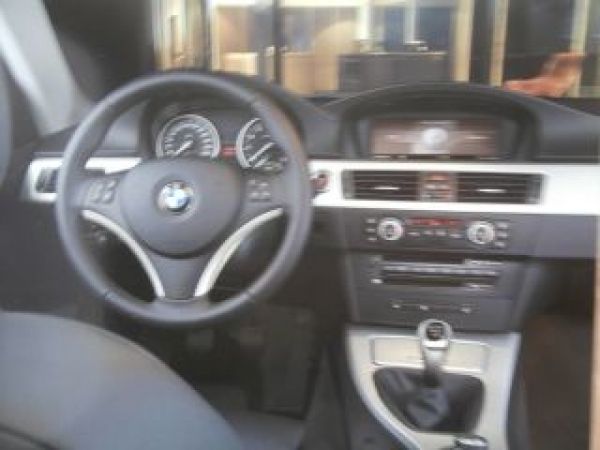 BMW 320i 325i 330i 335i +xi 320d 325d 330d 335+xd E92 März 2008