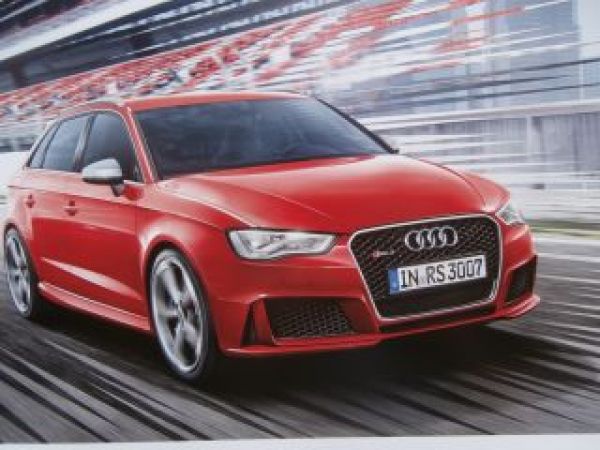 Audi RS3 Typ 8VA Buch März 2015 NEU