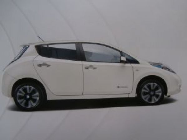 Nissan Leaf Prospekt Dänemark Mai 2013 Rarität