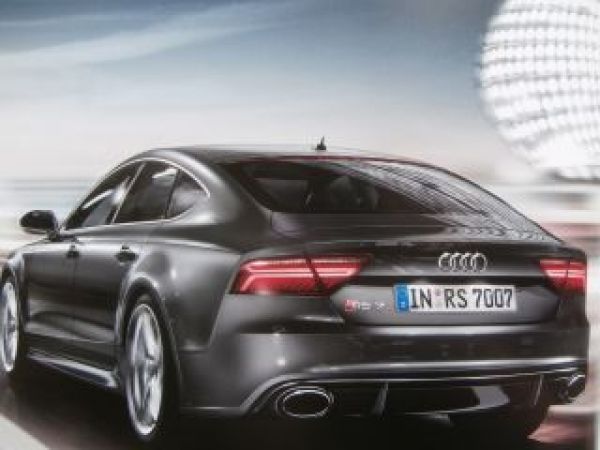 Audi RS 7 Buch April 2015 NEU