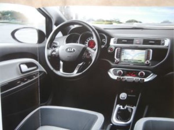 Kia Rio September 2015 +Preisliste NEU +Dream Team +Platinum Edi