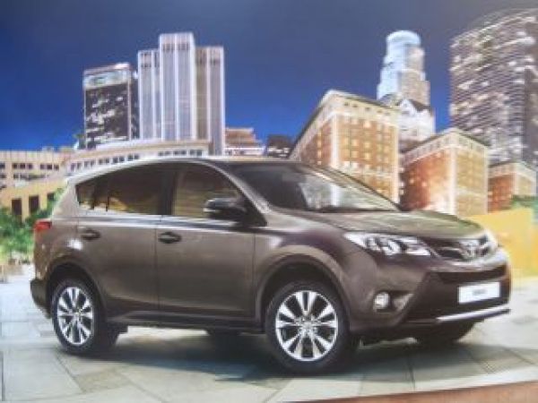 Toyota RAV4 +Edition + Edition S Oktober 2014 NEU
