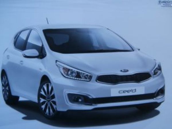 Kia UEFA Euro 2016 Edition picanto  Rio Cee´d Venga Soul Ca