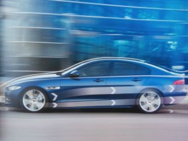 Jaguar XE +R-Sport +S Prospekt Dezember 2015 NEU