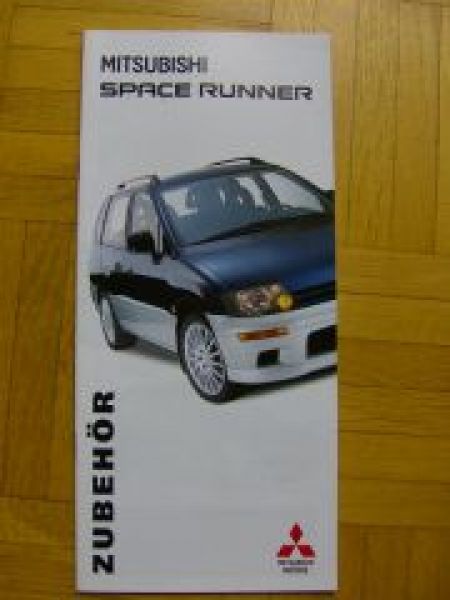 Mitsubishi Space Runner Prospekt 9/1999 NEU