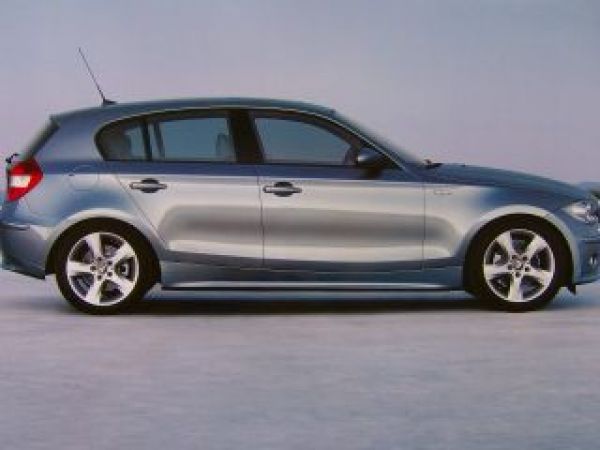 BMW 1er E87 interne Fotomappe zur Vorstellung NEU