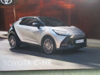 Toyota C-HR Prospekt 11/2023
