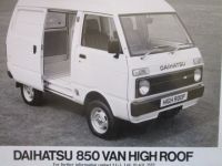 Daihatsu 850 Van High Roof 20x25cm Format